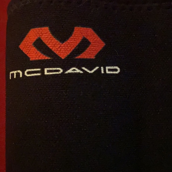 McDavid Compression Calf Sleeve|Large - Picture 2 of 2